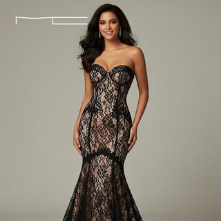 Black Lace Sweetheart Gown 3