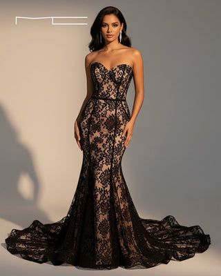 Black Lace Sweetheart Gown 9